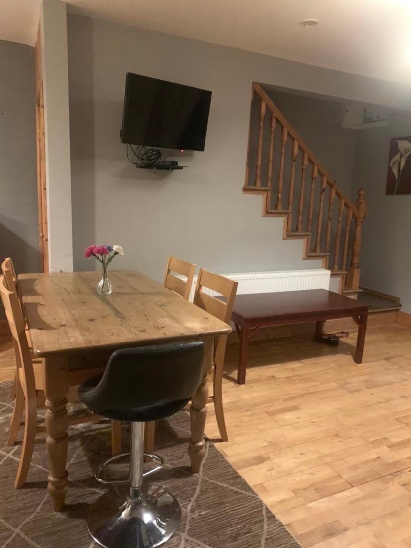 Kate'S Rest Bed & Breakfast Килкени Екстериор снимка